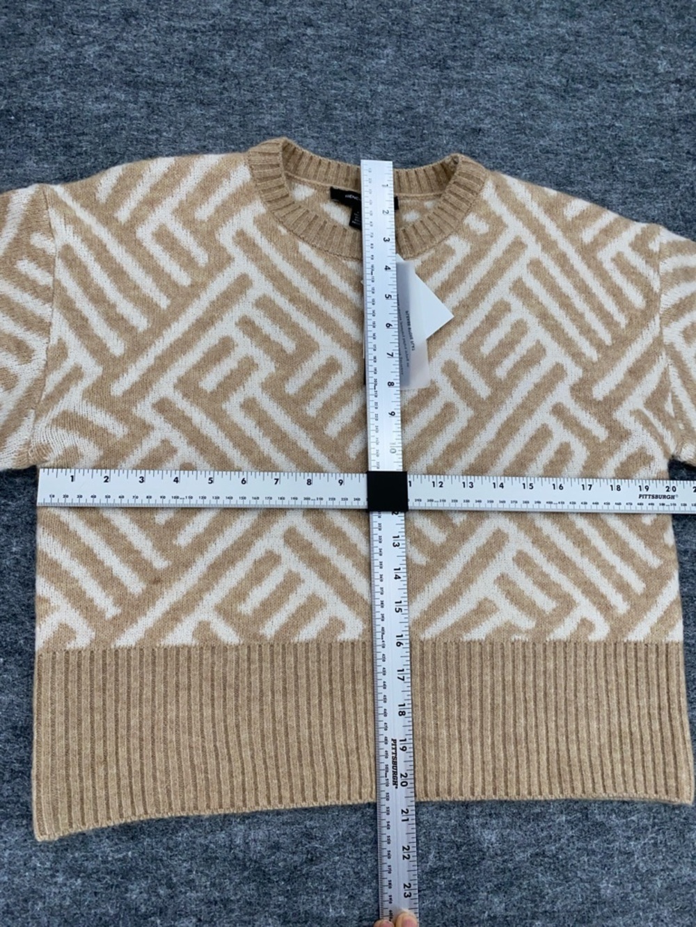 French Connection Martina Graphic Sweater Beige & Cream Patterned Crewneck Sz L - Picture 4 of 8
